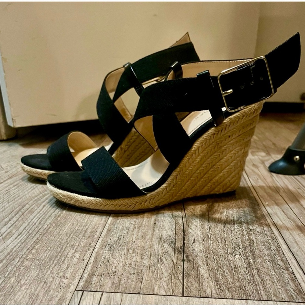Banana Republic Black and Tan Wedges with High Heel